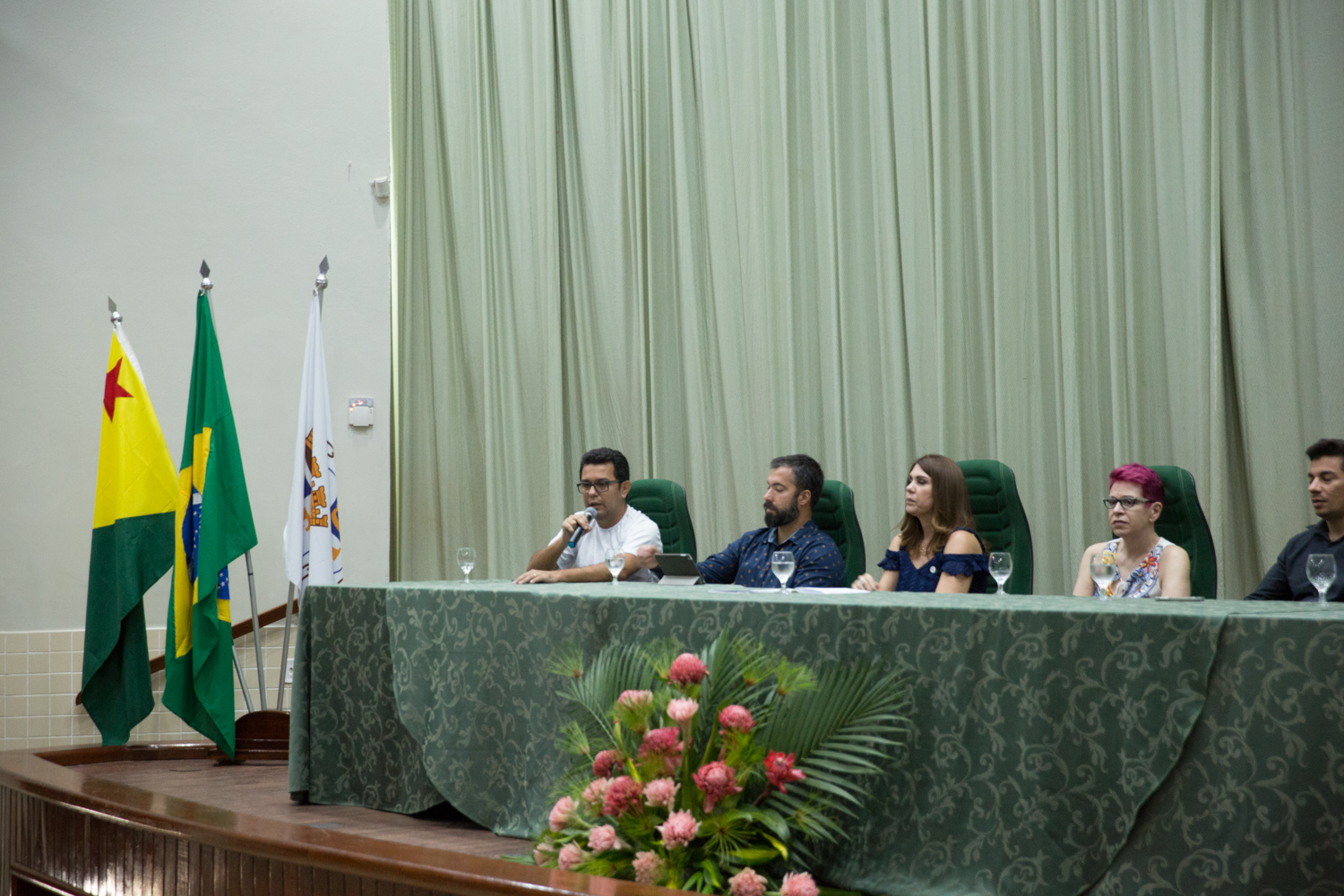 Mesa de Abertura com a Reitora da UFAC e o Presidente da SBEO, prof. Paulo Abdala